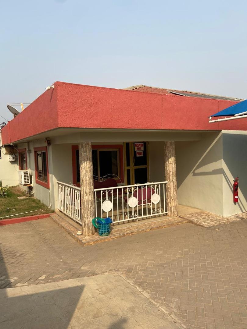 Krysel Guest House Accra Exteriér fotografie